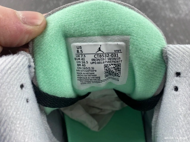 Rep Air 3 CT8532-031 Green Jordan Glow 0802